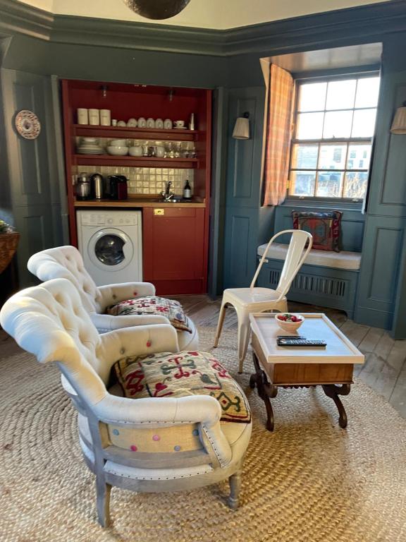 Rock House - Photographer's Studio - Historic Gem in the heart of the City - B&B Edimburgo