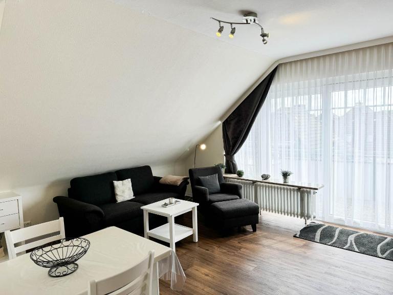 Haus Blanker Hans Wohnung 12 - B&B Büsum