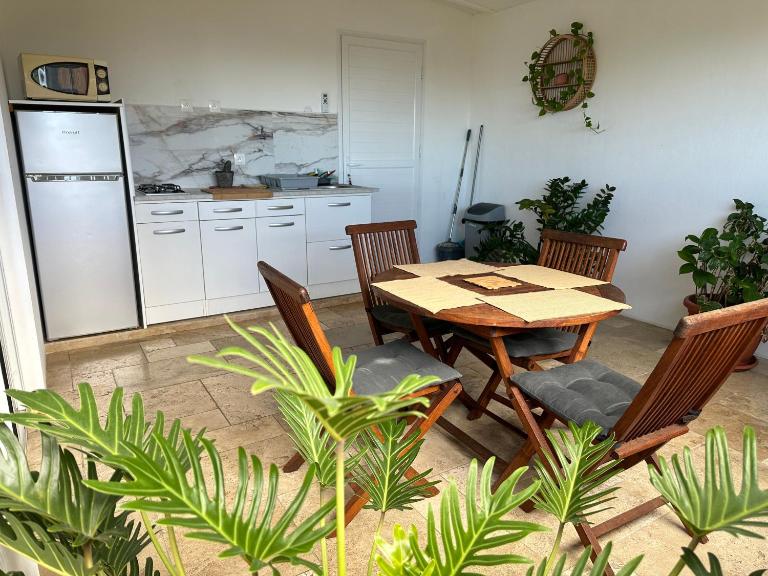 DUPLEX BOUGUAINVILLIER - B&B Saint-Denis
