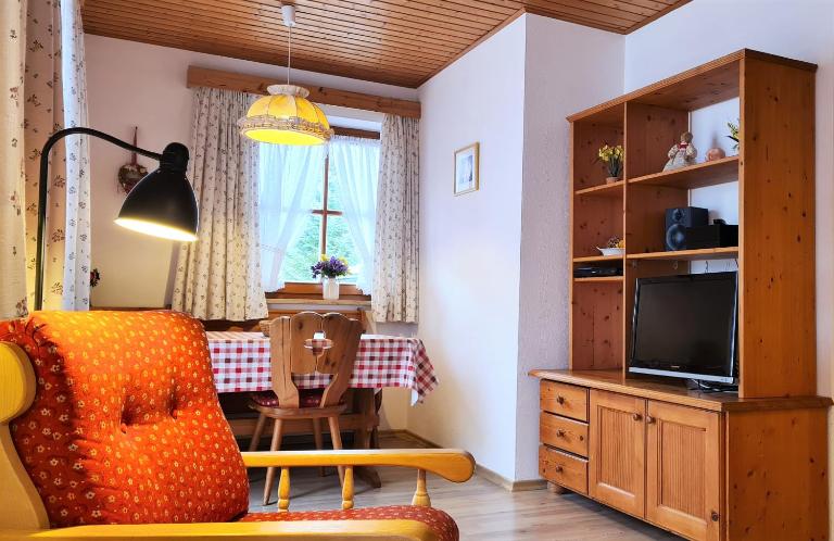 Haus Sonnenschein Ferienwohnung Watzmann - B&B Schönau am Königssee