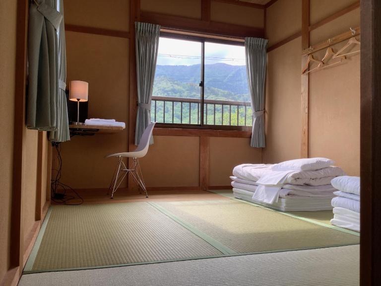 Welcome to Hifumikan, Rural Inn - B&B Takashima