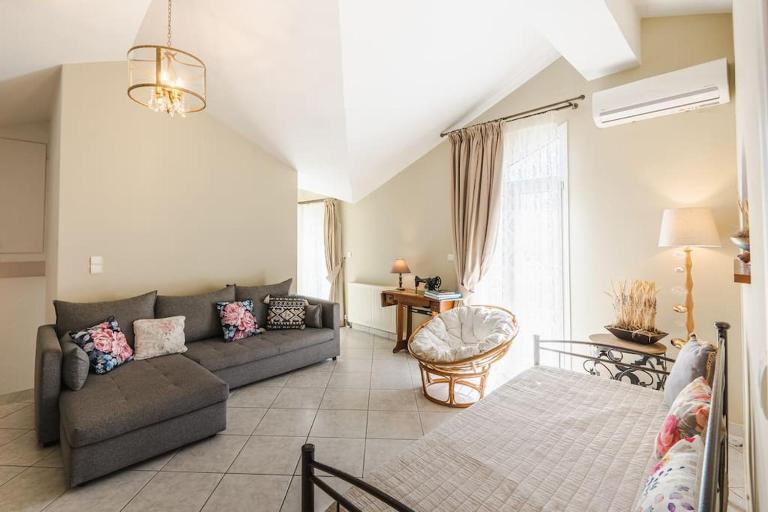 Harbor's Edge Apartment - B&B Argostoli