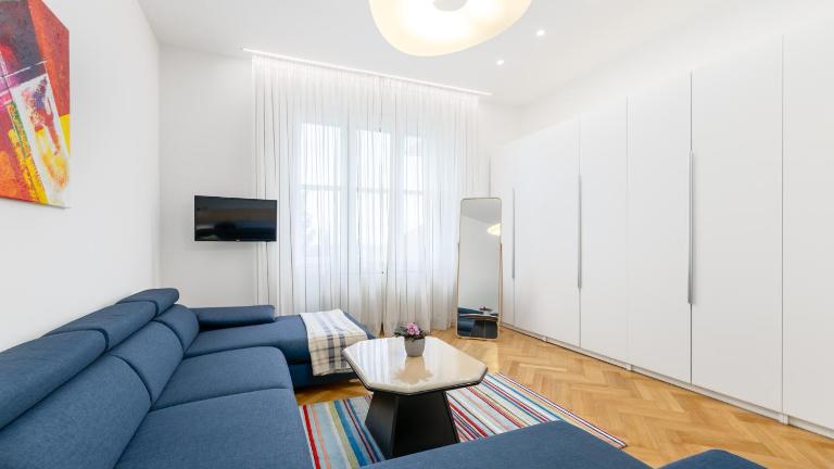 Palisady Charm - Stylish High Ceiling, Downtown, Parking - B&B Bratislava