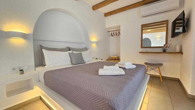 Polychronis Private Suite - B&B Pollonia