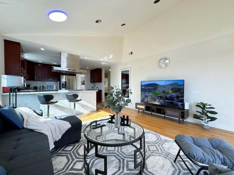 Stunning House in South SF - B&B South San Francisco