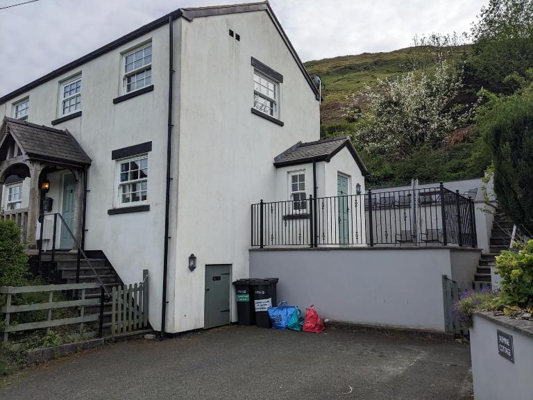 Jasmine Cottage - B&B Llangollen