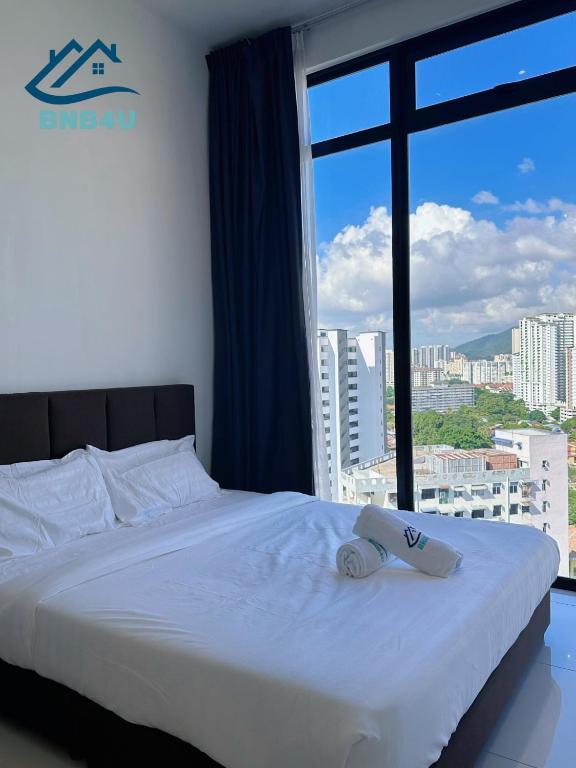Beacon 2BR Infinity Pool - By BNB4U - B&B George Town