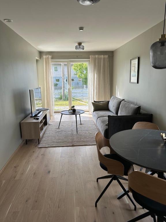 New Kuressaare Seaside Apartment - Chambres d'hôtes Kuressaare