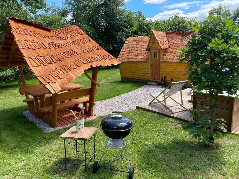 Cabane Insolite Cosy - B&B Ramonchamp