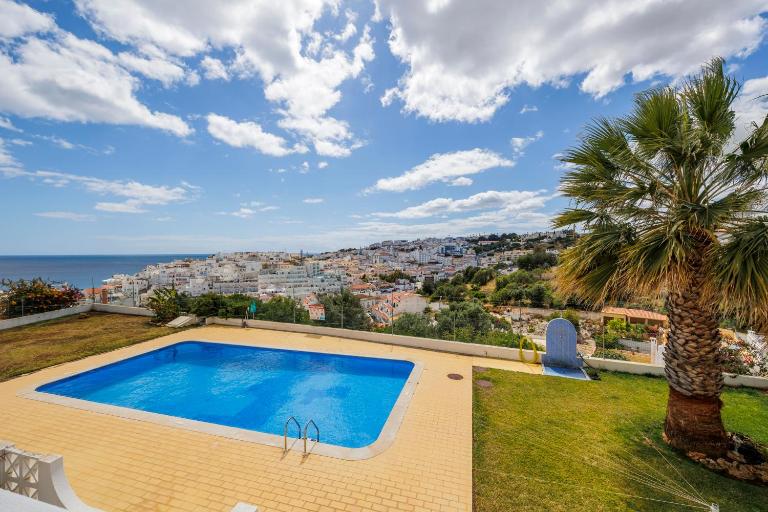 Helena's House Sea View - B&B Albufeira