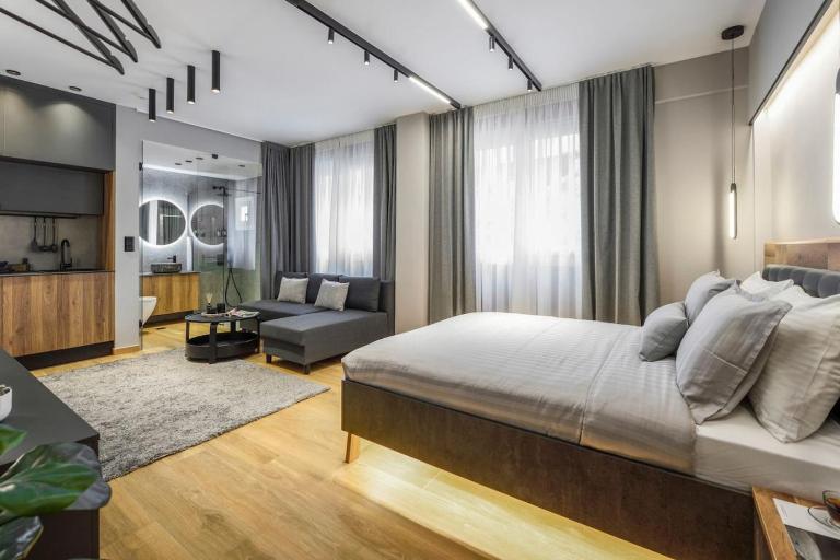 Aristotelian Virtues - Enkrateia - B&B Thessaloniki