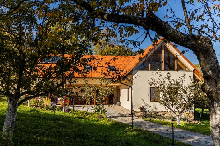 Biofarma Kaška - B&B Vrbovce