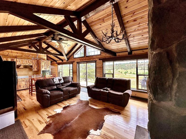 The Lodge at Devils Tower - B&B Devils Tower