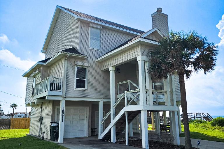 The Beach Escape - B&B Galveston