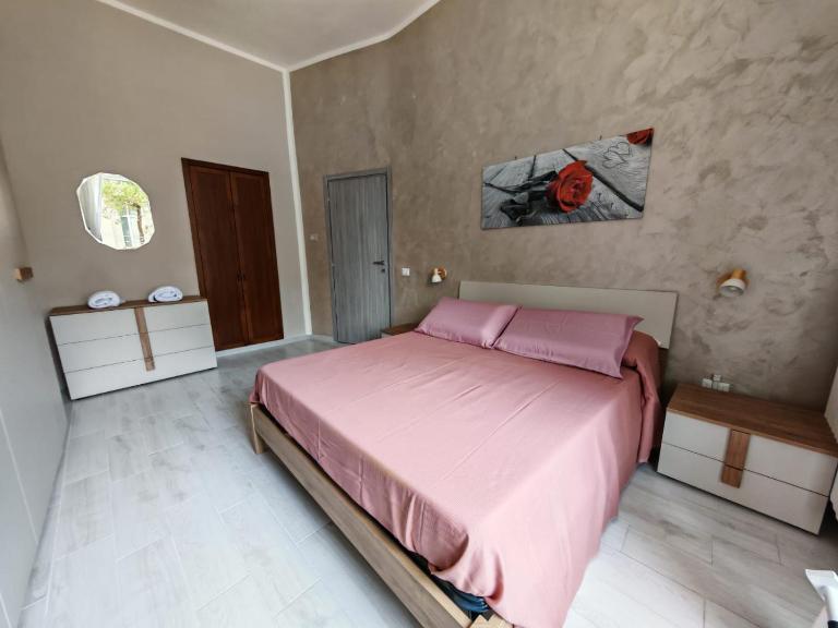 Domus Domy - Parcheggio privato - B&B Salerno