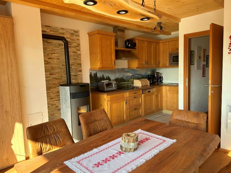 SKI-TO-DOOR Sonnwiese - B&B Bad Kleinkirchheim