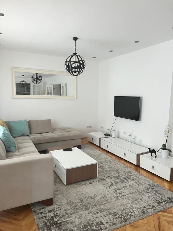 Luxury 2 Apartment - Ferienwohnung Bijelo Polje