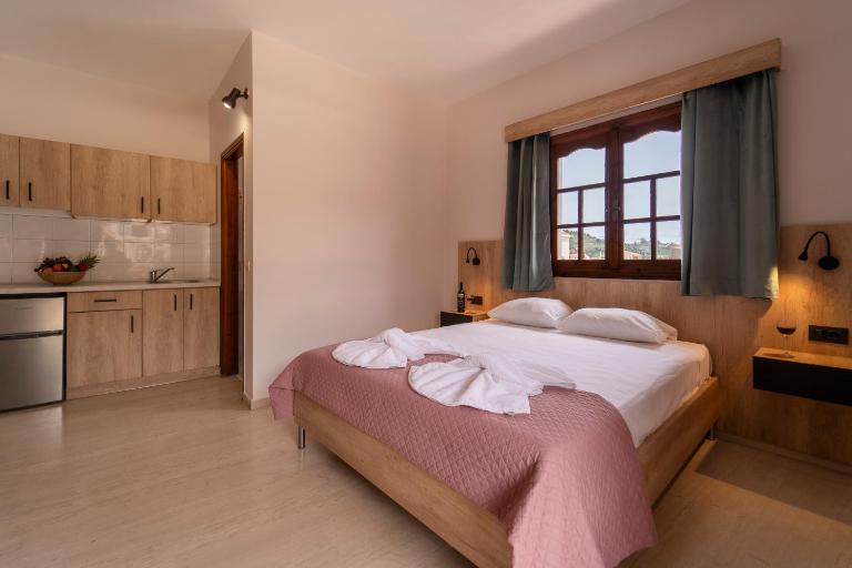 Georgia's Studios - Bed and Breakfast Tsilivi