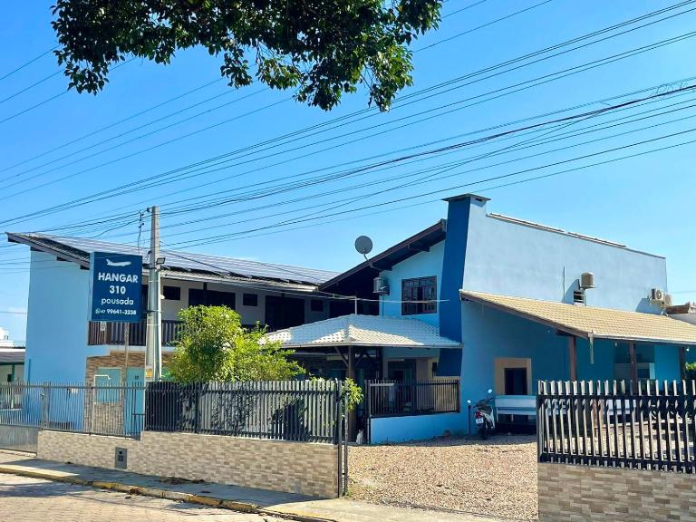 Hangar Pousada - Ferienwohnung Navegantes