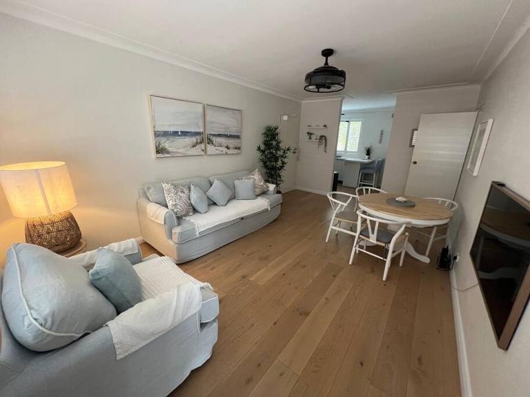 Sunny boutique apartment - Bed and Breakfast Sydney
