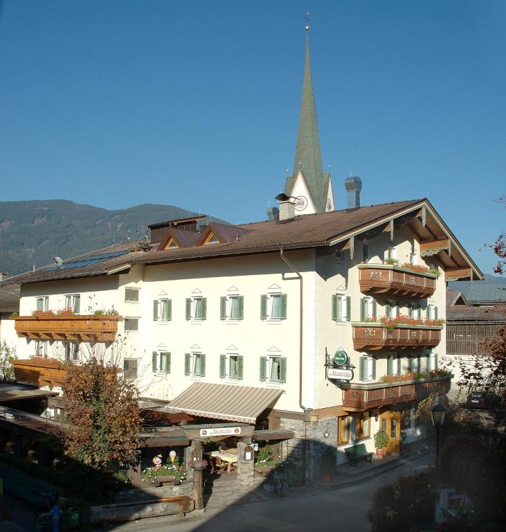 Gasthof Neumeister - B&B Stumm