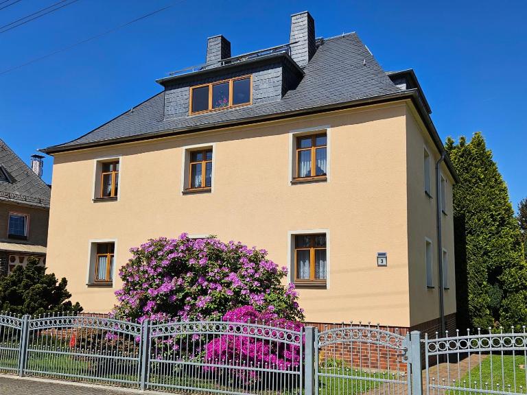 Haus Ingrid Ferienwohnung Vintage - B&B Oberlungwitz