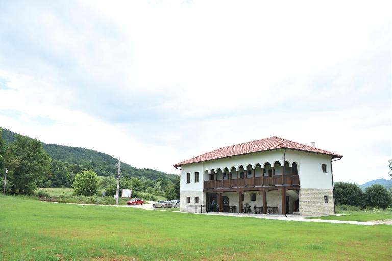 Kod Bogdanovica - Ferienwohnung Vrtovac