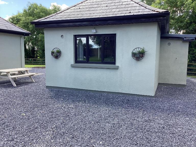 Studio apartment to rent - B&B An Muileann gCearr