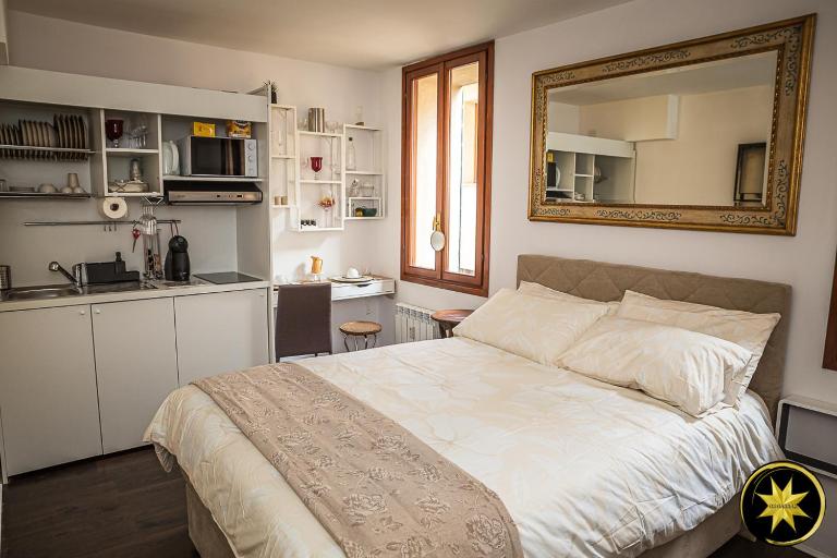 De Caesar Mini Suite - Centro Storico - A Casa Tua - Bed and Breakfast Pordenone