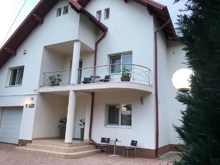 Lilu House - Chambres d'hôtes Câmpina