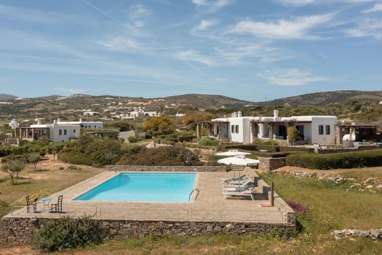 Isterni - 3BR House with Sea View & BBQ - Blue Coral 2 - Bed and Breakfast Ystérnia