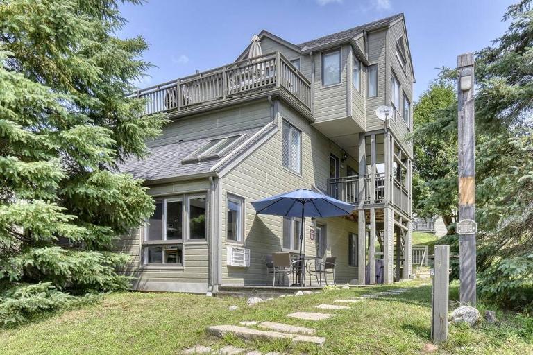 Cozy Lodge on the Mont Tremblant Ski Mountain - Ferienwohnung Mont-Tremblant