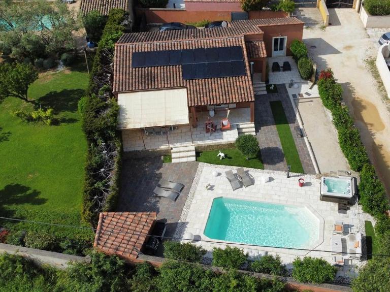 La Cigale - Bed and Breakfast Castillon-du-Gard