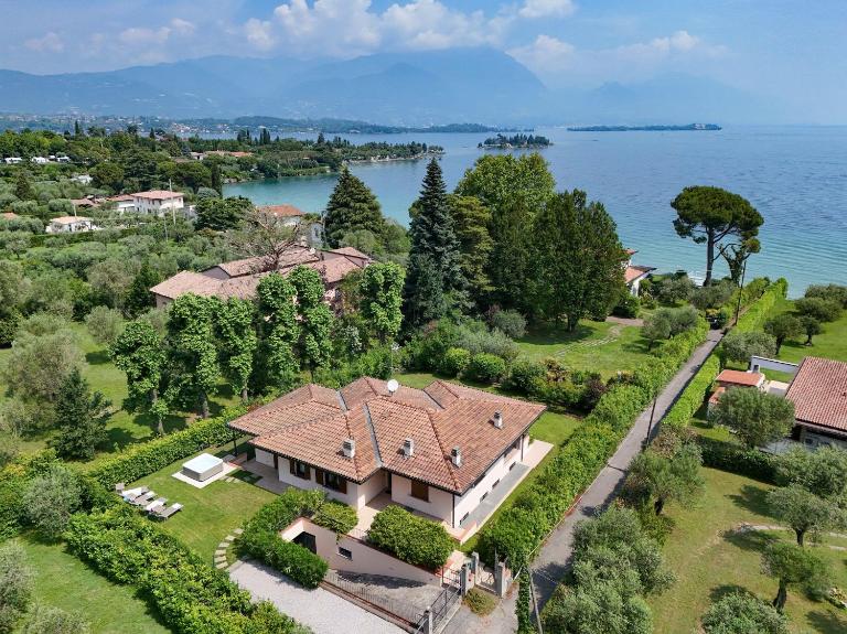 Villa Giulia - B&B Manerba del Garda