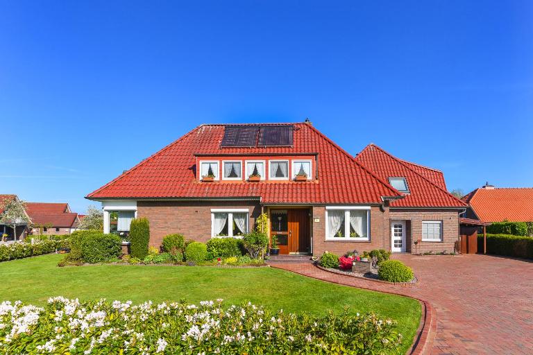 Ferienwohnungen Haus Wiesen- und Waldblick - B&B Esens