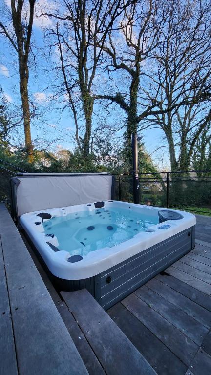Villa Nature Salle de Sport Jacuzzi - B&B Saint-Jean-la-Poterie