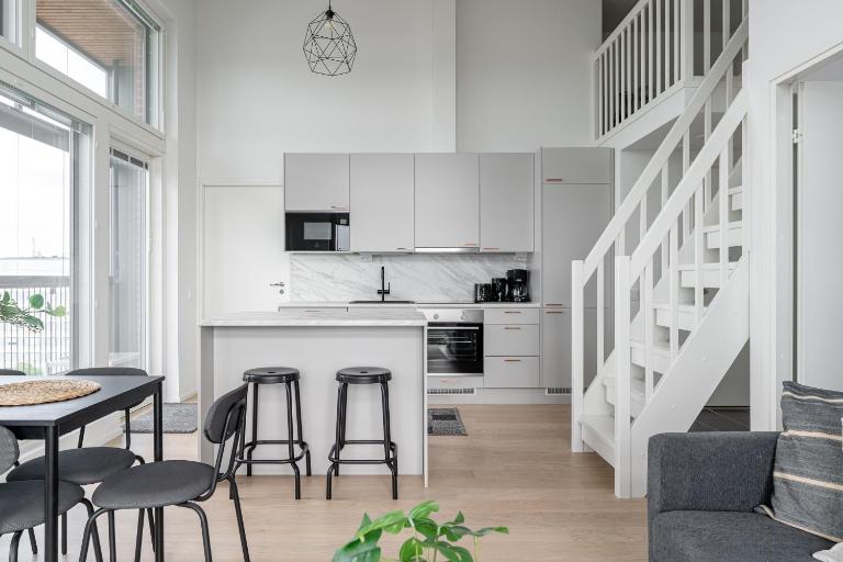 New 3BR Penthouse Loft - Sauna & Free Parking - B&B Tampere