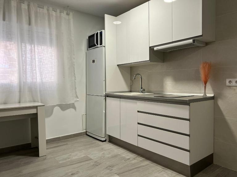 Charming Apartment up to 4 persons 3 min to Metro - B&B Madrid