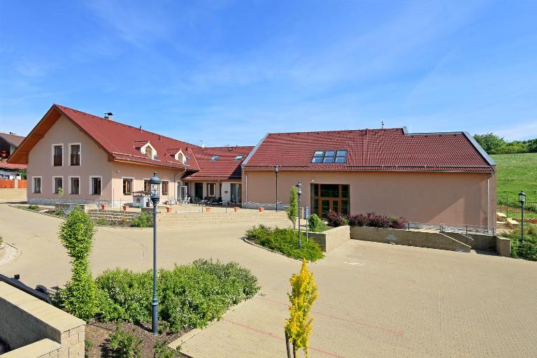 Penzion Harmonie - B&B Žlutice