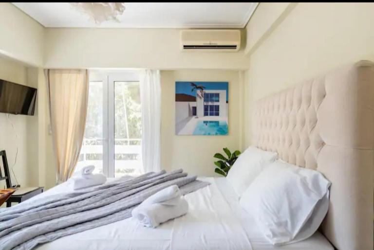 Vouliagmeni Thalassa Apartment - B&B Atene