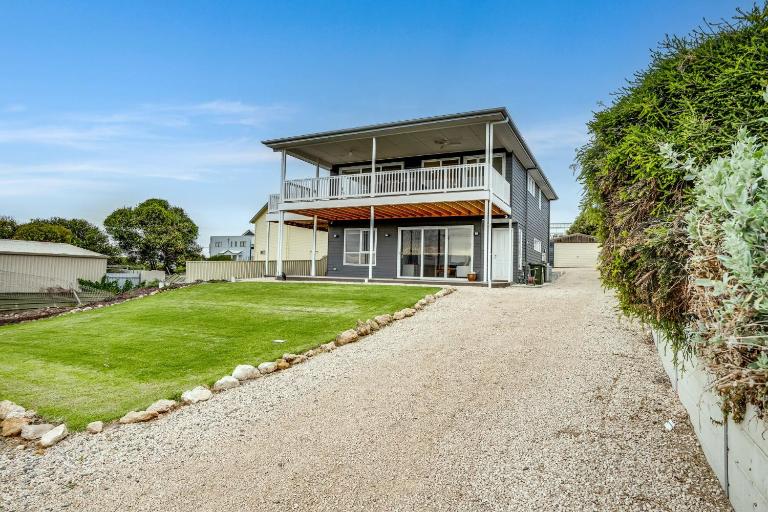Driftwood Dunes - 67 Newell Avenue Middleton - No Linen Included - B&B Middleton