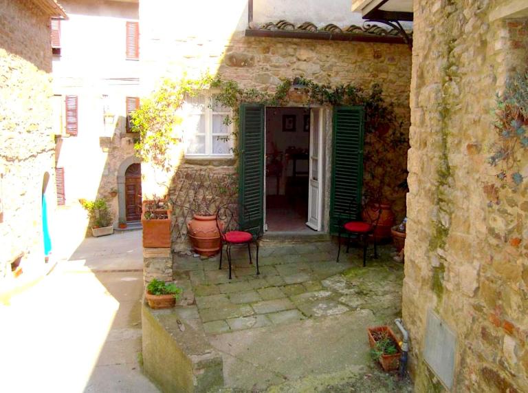 La Nella - B&B Chianni