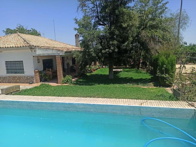 Finca Rústica La Palmera - B&B Utrera