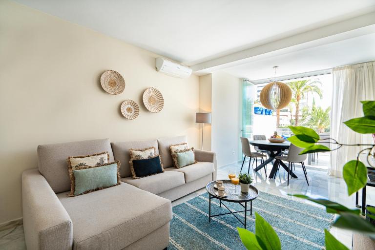 Paraiso del Mar parking y piscina 454 - B&B Marbella