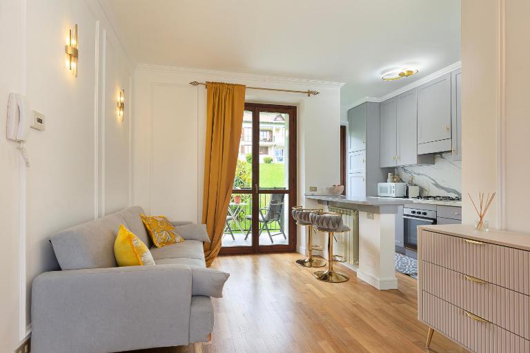 Raffaello Apartment - B&B Stresa