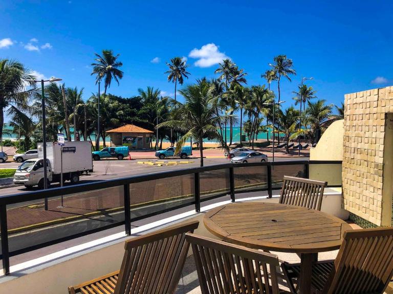 NAUTILLUS 109 · N-09: Apê com varanda e piscina na Jatiúca - B&B Maceió