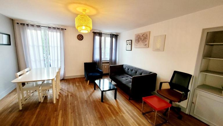Appartement meublé Hypercentre Beauvais - 1h de Paris - Ferienwohnung Beauvais