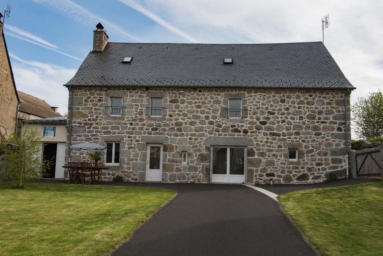 Gîtes de france 3 épis 8 personnes à malbouzon - B&B Malbouzon