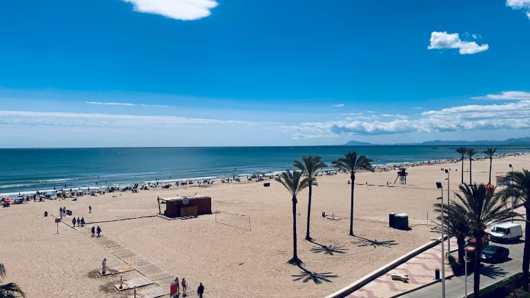Apartamento primera línea playa San Antonio - B&B Cullera