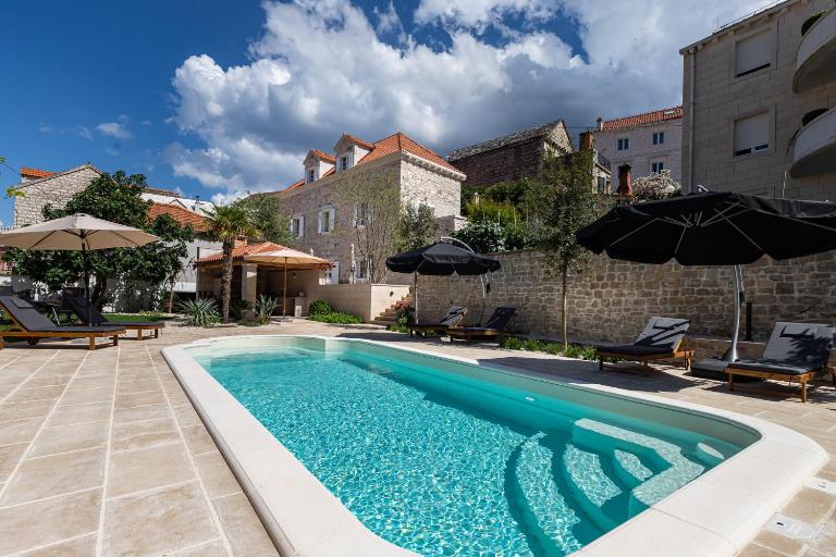 Grand Stone Casa Ciccarelli by Irundo - Ferienwohnung Pučišća